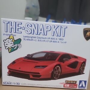 Lamborghini Snap Kit Red Countach LPI 800-4